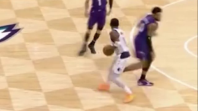 独行侠105-110黄蜂，欧文全场最高33分，末节14分难阻失利