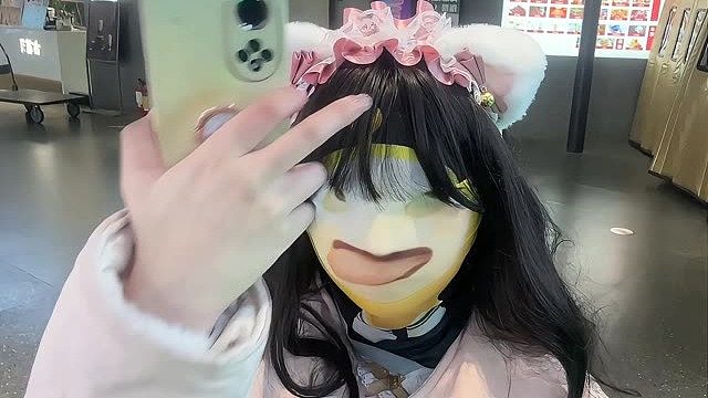 是哪个粉丝告诉我戴蛋仔头套有两个礼物的啊！