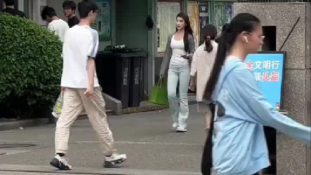 最后她笑的好甜