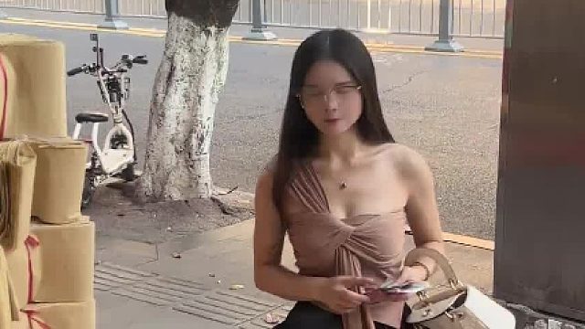 谁都有困难的时候，能帮一把是一把！