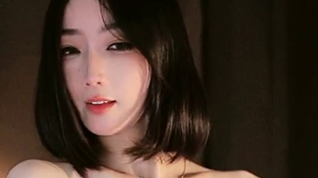 【刘钞钞cc】压不住的嘴角，说的就是你