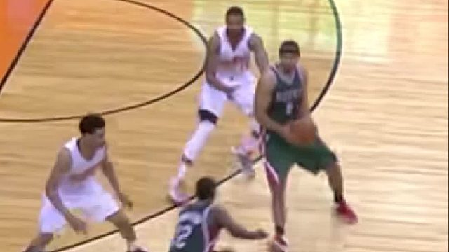 知名记者shams报道，雄鹿将米德尔顿交易到奇才，又一个双人组被拆