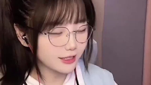 我再也不想学粤语了！#饱饱 #声优 #甜妹 #粤语