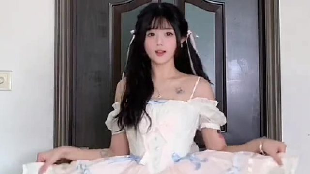 快把南栀电池扣了#甜妹 #公主裙 #甜妹专属bgm