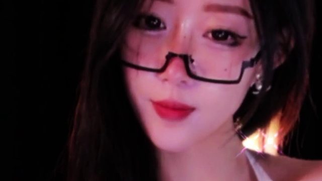 【金琳爱睡觉】拿什么抵抗我