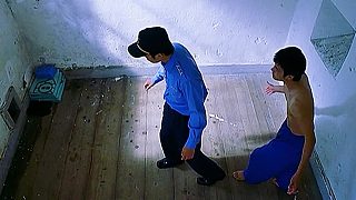 1男人為了越獄竟然練成了失傳已久的隱身術
