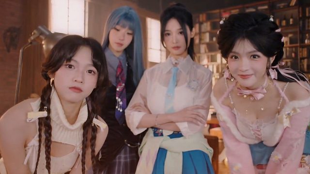 完蛋！我被永劫女友包围了！