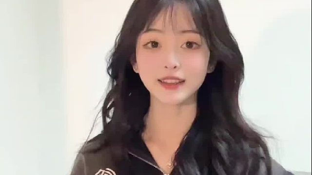 让我看看是谁没跳