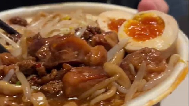 看看今天男大们都吃了什么