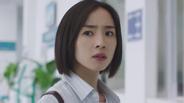 特警02：女孩赤手空拳与歹徒愽斗