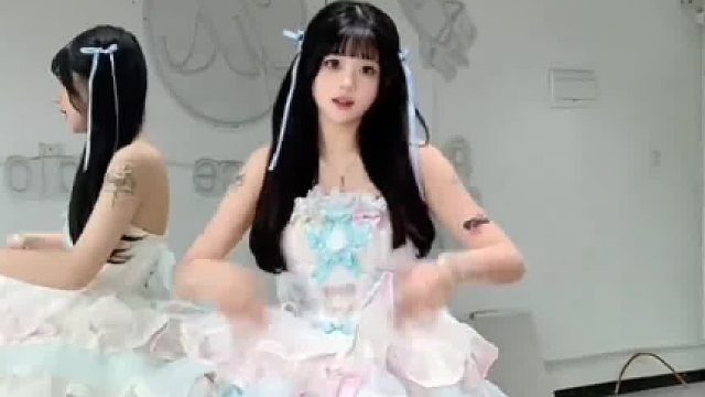 宝宝你是个大浴球