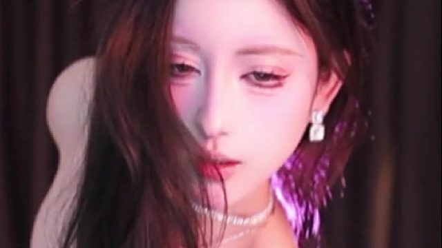 【聚优丶苏樱【青衫阁】】学表情管理的第一天