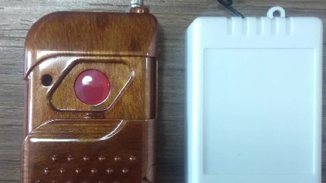 门禁遥控器的安装使用