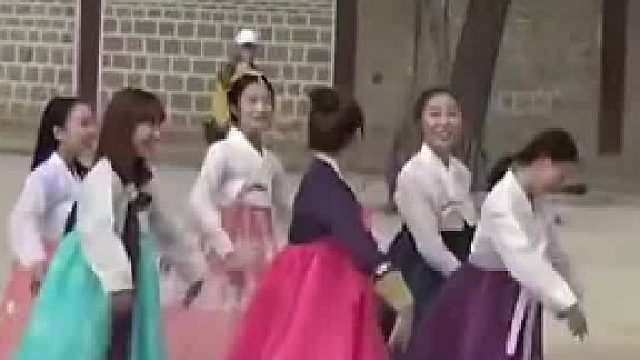 韩国人发明的一种服装，日本人看了都直呼“变态”，涨知识了！