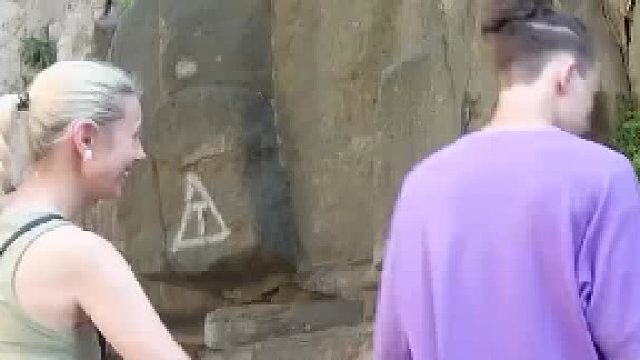 小孩心里受不了