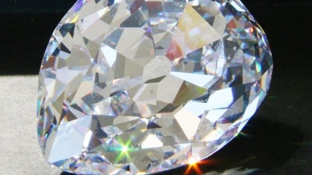 钻石恒久远，一颗永流传