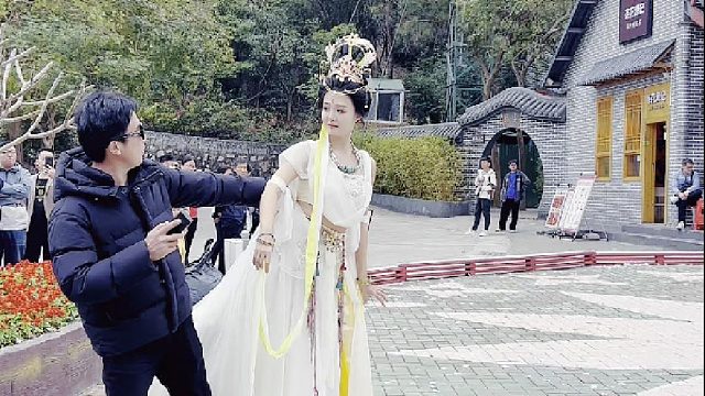 牵丝戏，答应您的她，一定来东莞观音山体验一次汉服飞天，圆一个仙女梦、飞天梦