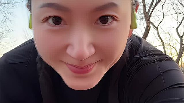 大爷的拉链头子飞走了