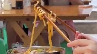 一個視頻三個主角