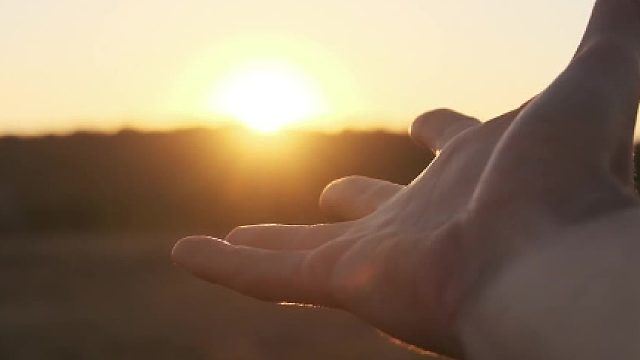 创业不仅是个人梦想的追求更是社会责任的体现