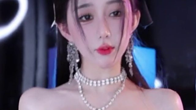 【正恒YJ-VIKI【浈】】为我心动吧~