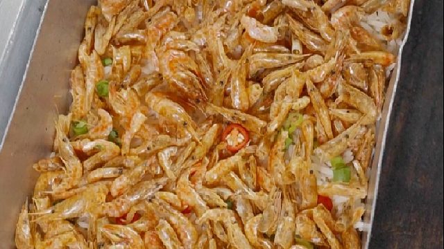 鱼子酱吃起来是什么味道呢？