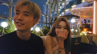 子圣精準(zhǔn)爆出妹子的內(nèi)搭和size，彈幕都驚了