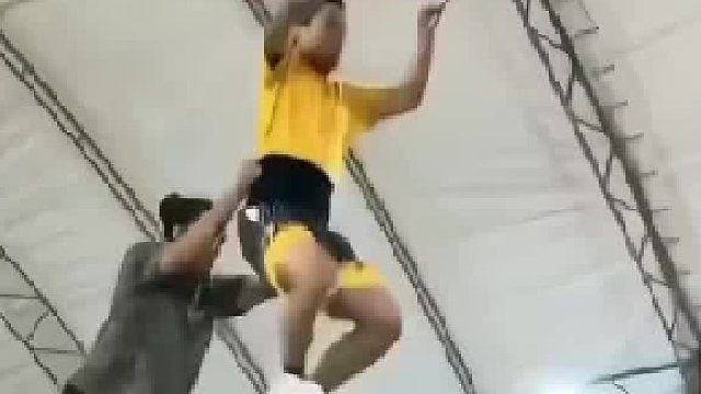 这么看，我觉得狮子屁股难度系数更高啊