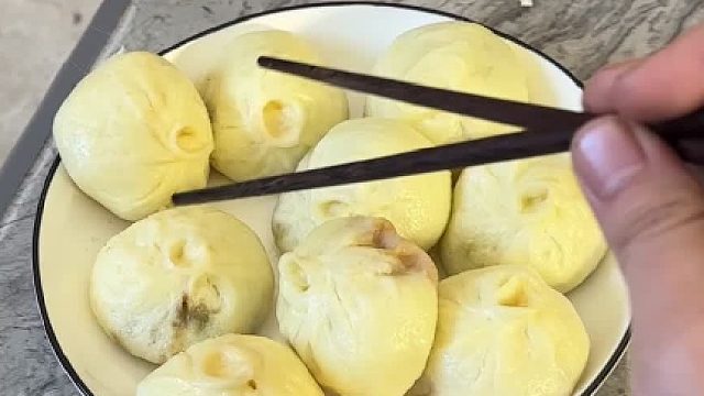 老抽色金毛有一万个心眼。