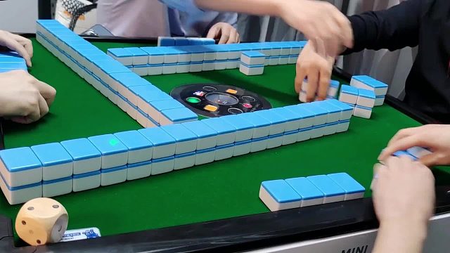 长春麻将实战 _ 极速2局连播