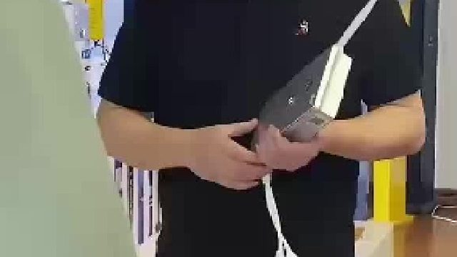 深圳盾王4G防欺凌霸凌AI语音识别一键报警器