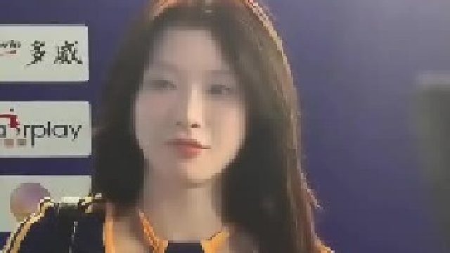 这谁顶得住！吴艳妮谈择偶标准打趣说要扛得住我一拳！