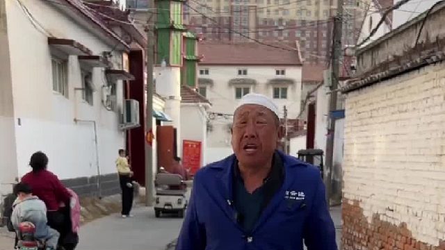 河南大叔卖五香羊肉一天卖100多斤