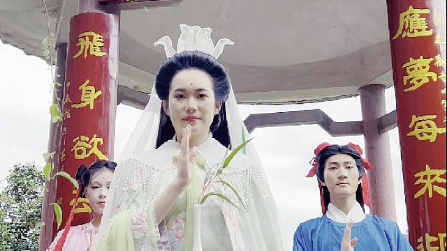 周末假期，陪着家人来东莞观音山踏青赏花许愿，愿所求皆如愿！