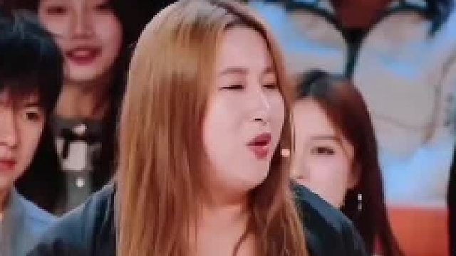 锤娜丽莎表演石矶娘娘