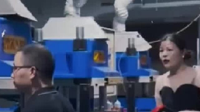 10年老员工被裁，走前删除所有程序.