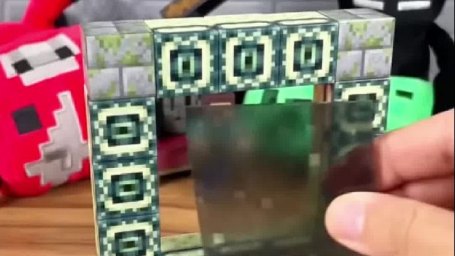 用磁力积木建造史蒂夫的梦想大厦！