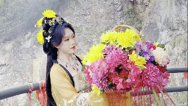 春游福山，踏青赏花正当时；花神邀您来东莞观音山游园赏景许愿，不负大好春光！