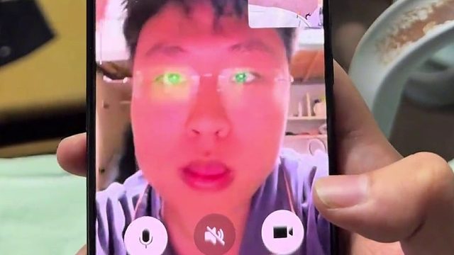 用小号装女生和舍友聊了一个月，今天给他一个惊喜，哈哈哈！