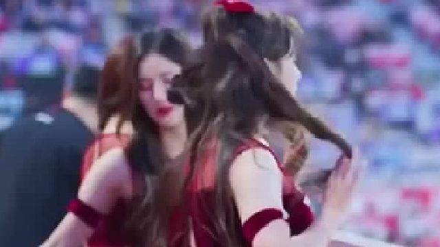 韩国啦啦队 李艺彬