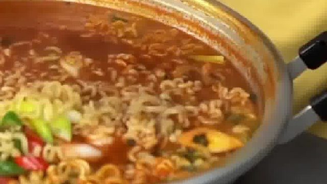 大片的泡菜会好吃一点吗