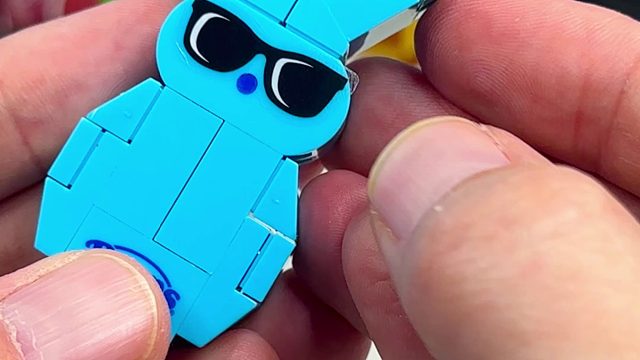 鸡骑士和小兔子玩具！