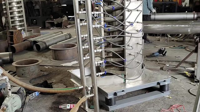 尼龙增韧垂直提升机  高温散热降温设备