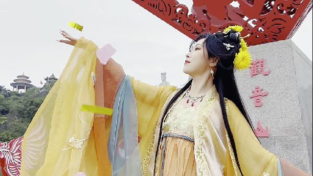 五一假期，陪着家人来东莞观音山游园赏景，接福许愿，共贺花朝！