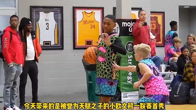 初一天赋之子，以一人之力，挑战整个联盟，快给你还不如初中生的兄弟们看看吧