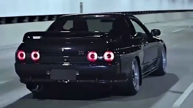 1000匹 战神GTR喷火