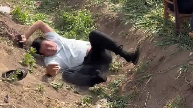 谁见我的板凳了？