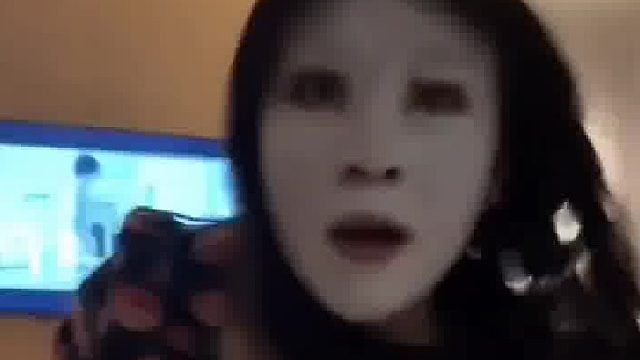 我去，她比电影更恐怖