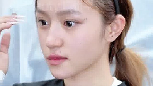 别眨眼，3秒后爆改自然原生高级脸！