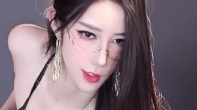 【车老板呢】这个世界欠调教 特别是你